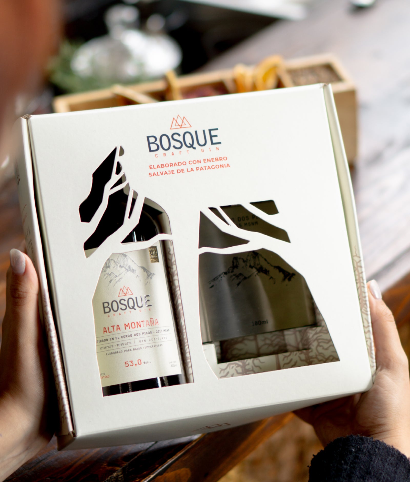 BOSQUE GIFT PACK ALTA MONTAÑA + PETACA