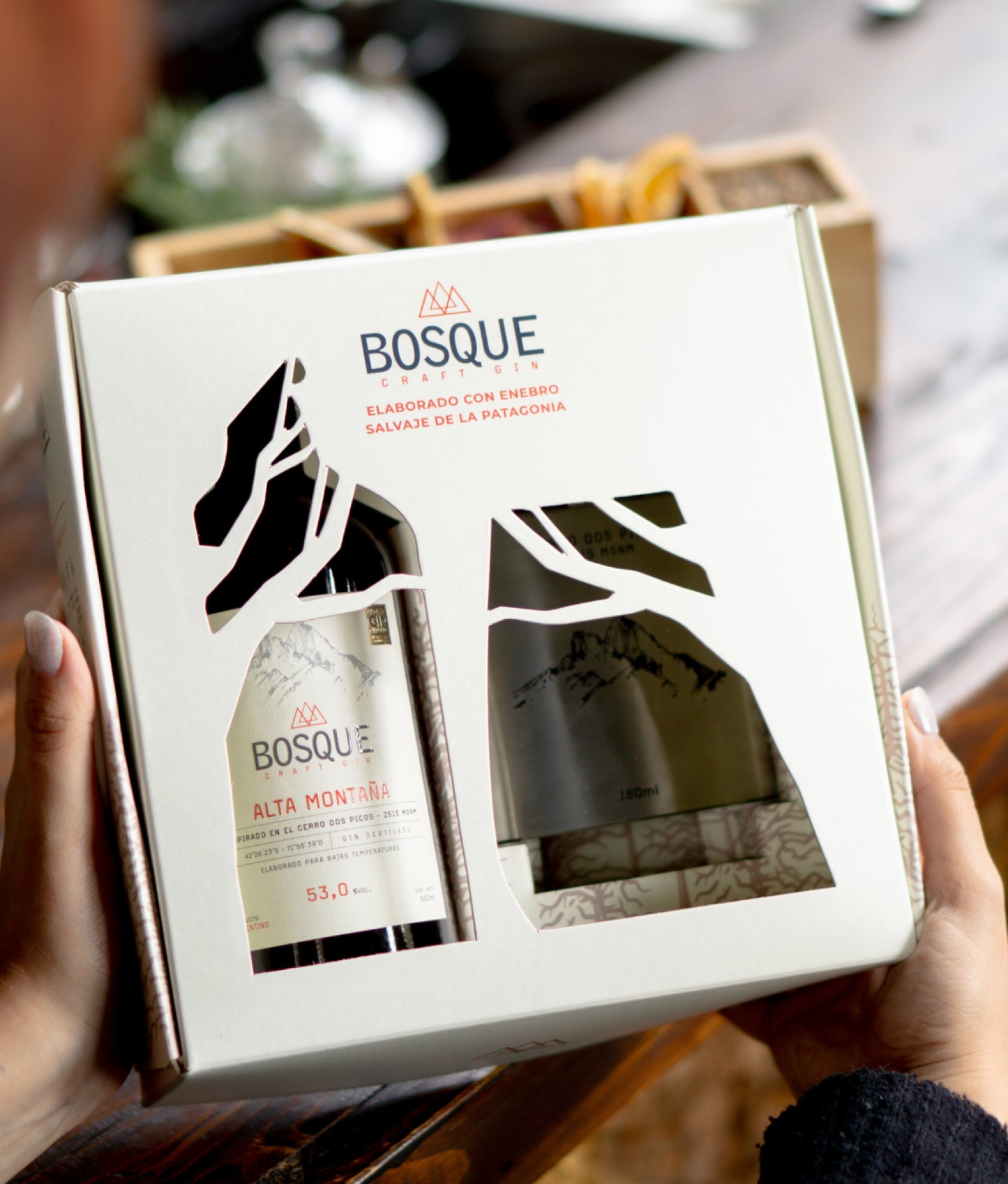 BOSQUE GIFT PACK ALTA MONTAÑA + PETACA